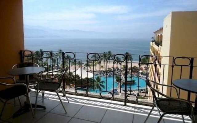 Pacific View Vallarta Condo 1042