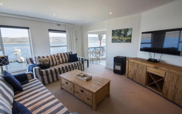 Laguna Grove 15 3 bedroom apartment