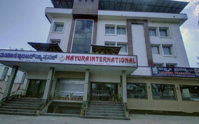 Hotel Mayura International