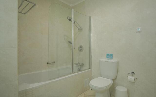 Casa Monte Cristo Apartments - Plum