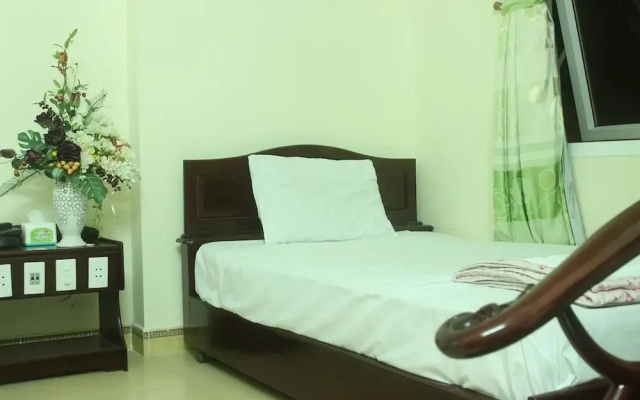 Duong Dan Hotel