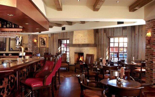 Inn of the Governors
