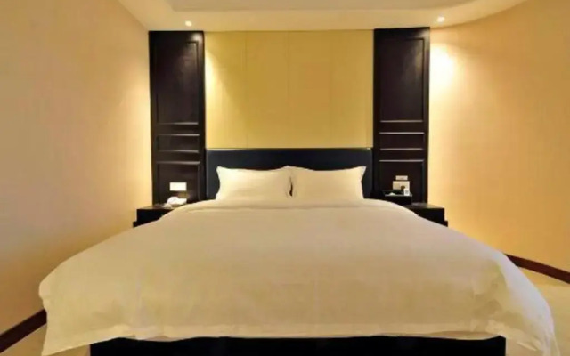 Super 8 Hotel Guiyang Qian Ling Park Rui Jin North Road