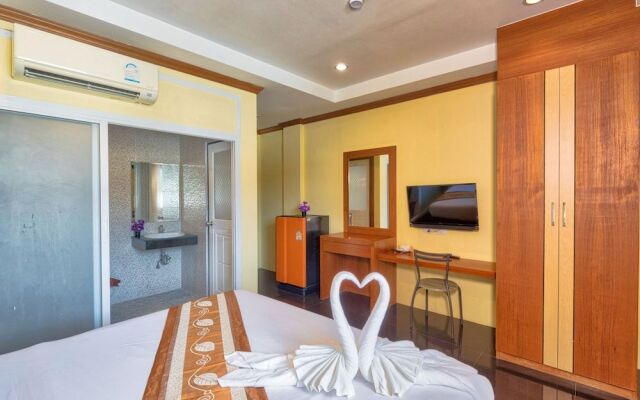 TJ Patong Hotel -