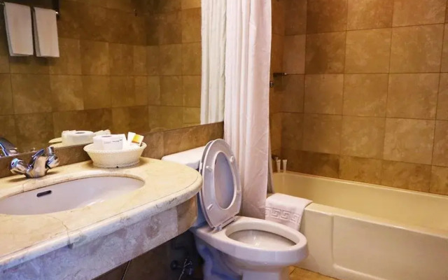 Oxford Suites Makati