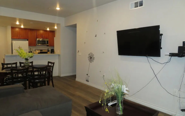 All in Stay Near Csun