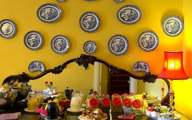 The Redbank Guesthouse