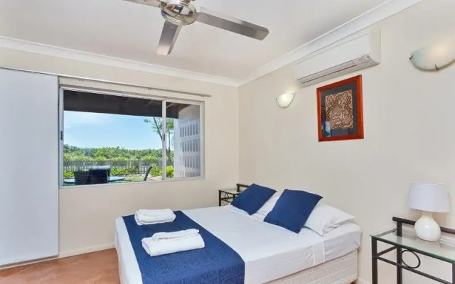 Dolce Vita Beachfront Holiday House