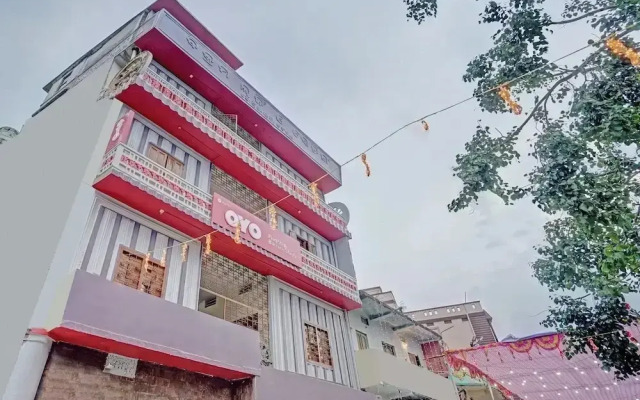 Bikram Stays by OYO Rooms