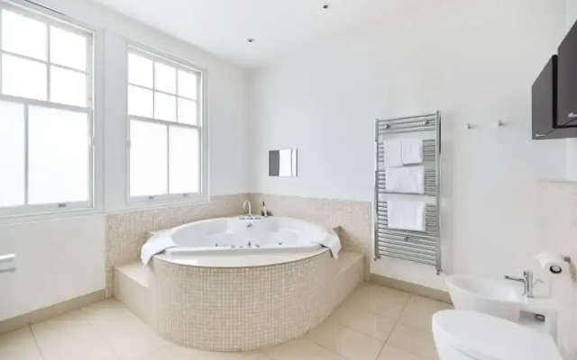 The Clapham Crib - Spacious 4bdr House With Patio
