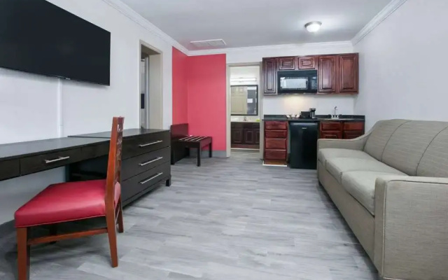 Ramada By Wyndham Diamondhead I-10/Gulfport