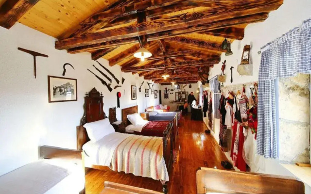 Villa Dandelion