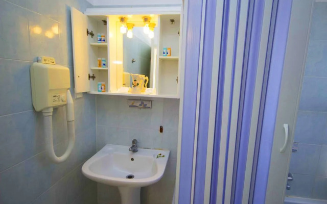 Almyros Villas Resort