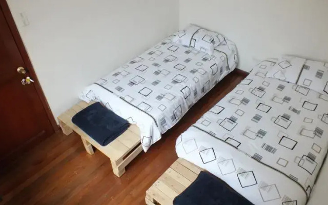 Hopi Hostel