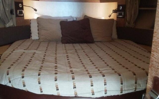 One and Only Yacht All Inclusive