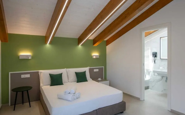 Rossy Palace Amalfi Coast Suites