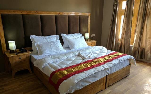 Hotel Blue Stone