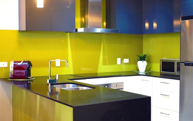 Darwin City Chic Apartment at the KUBE