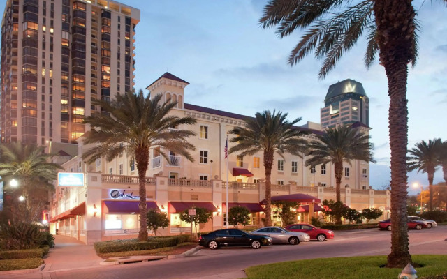 Hampton Inn & Suites St. Petersburg/Downtown