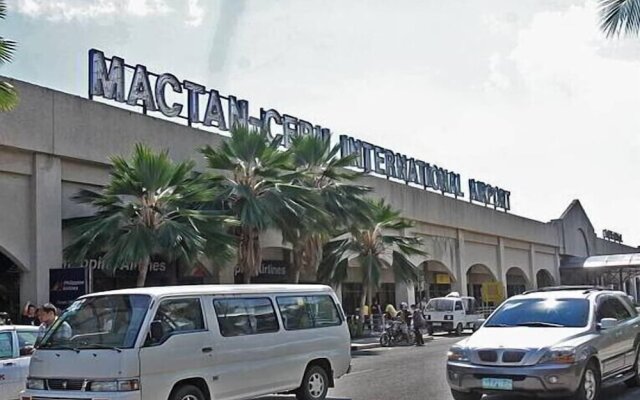 Mactan Cebu Waiting Lounge