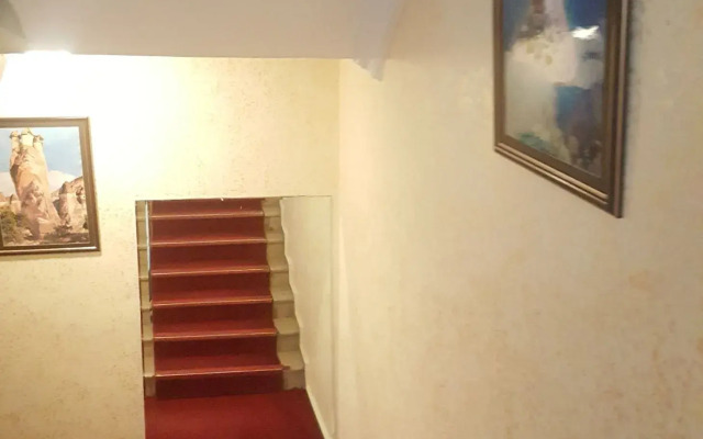 Florin Hotel