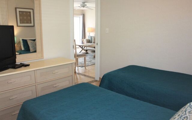 Jamaica Royale - 010 - 2 Br Condo