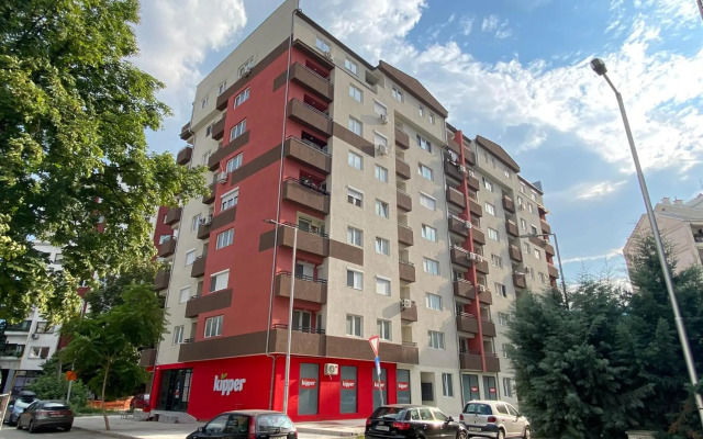 Simonovski’s Apartment 2