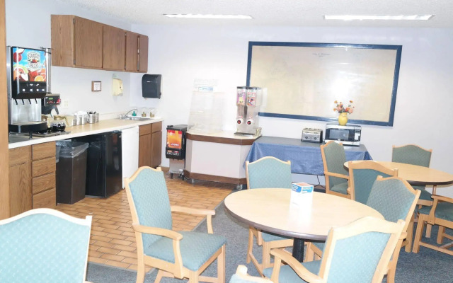Quality Inn Madison West Near University Area