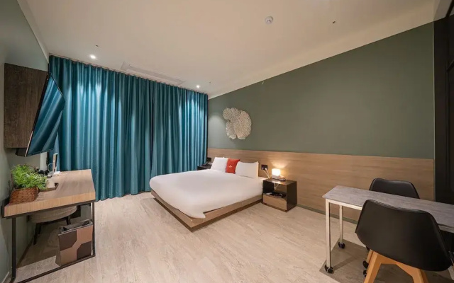 Daegu Eastern Hotel Lions Park