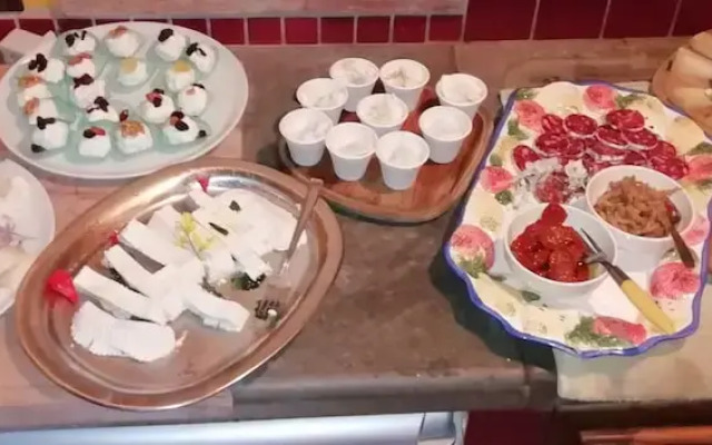 Hillock Of Goats Vacation Home On The Farm