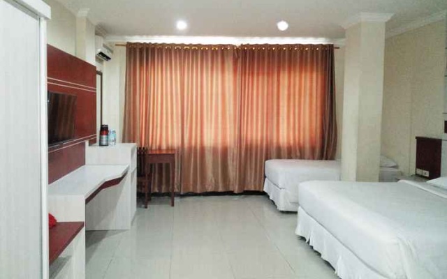 Hotel Madinah – Guest Rooms – Banda Aceh