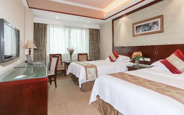 Vienna Hotel Shanghai Happy Valley