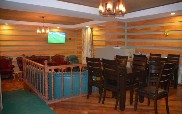 Kambi Mstuni Resort