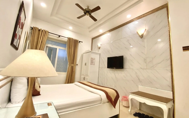 Tulip Hotel