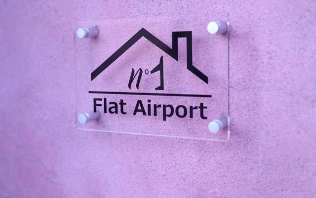 N° 1 Flat Airport