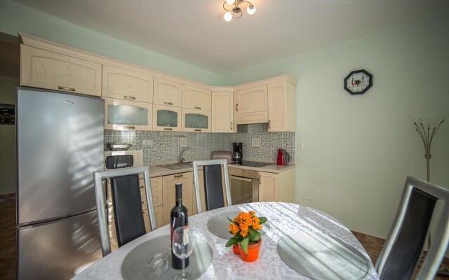 Apartments The Palms