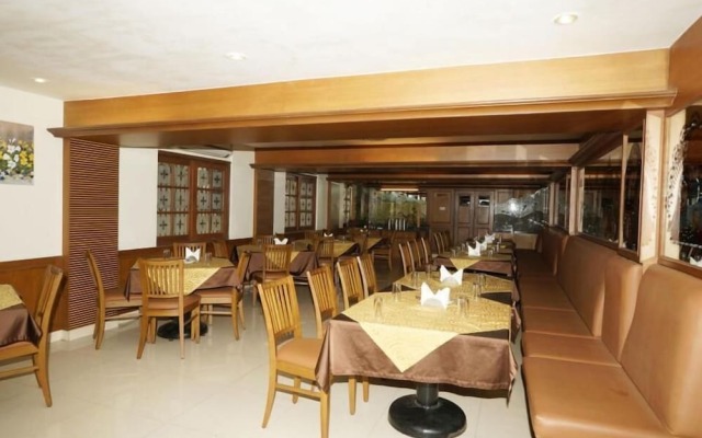 Nahar Manchester Inn