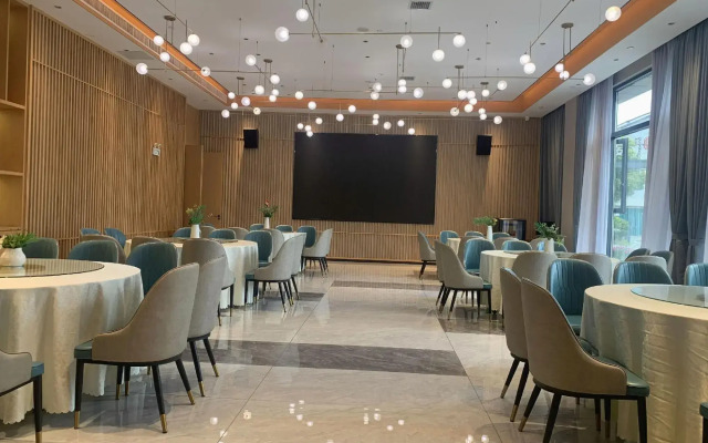 Yueyang Yueqi Hotel