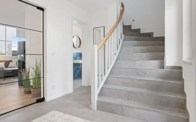 Holiday Home Wave Modern Retreat