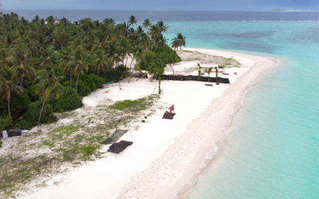 Origami Inn Himandhoo