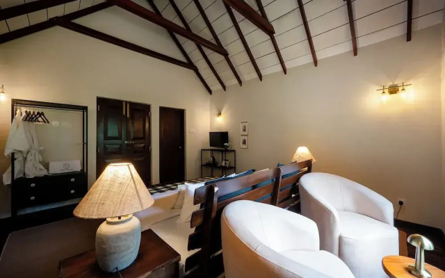 Tathya Hills - Luxe Garden Retreat