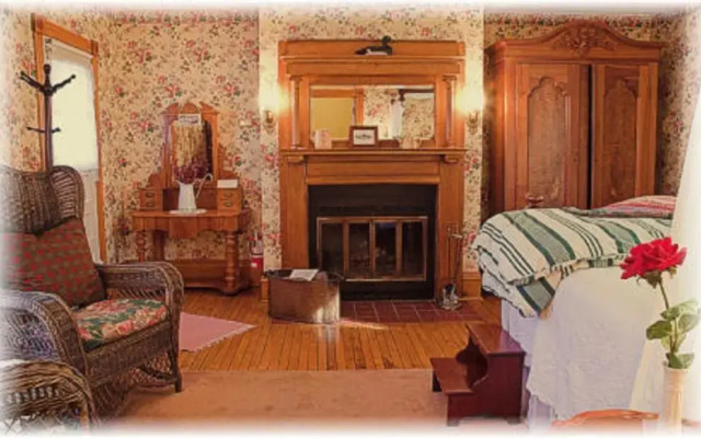 White Lace Inn