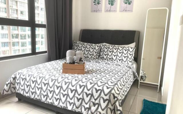 Hello Ruma, Conezion IOI City Mall Putrajaya, 2 rooms, Pool View – Guest Rooms – Putrajaya