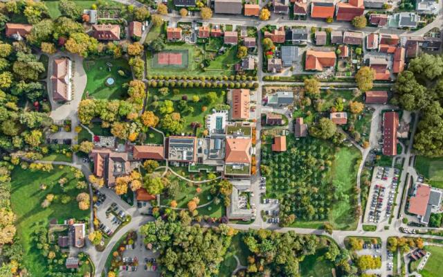 Wald & Schlosshotel Friedrichsruhe