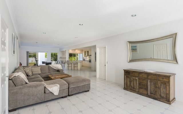 Serendipity - Large Family Home
