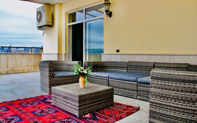 Best View Apartment With Terrace