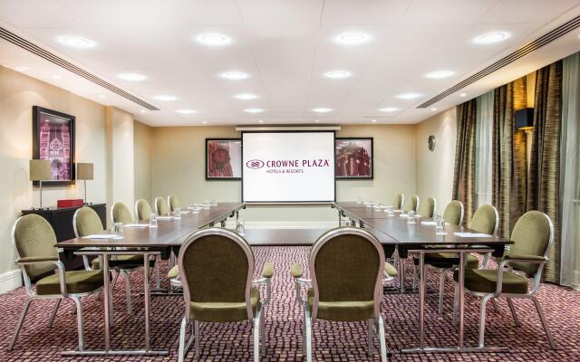 Crowne Plaza London Ealing by IHG