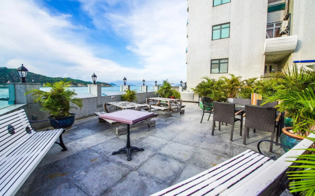 Warwick Hotel