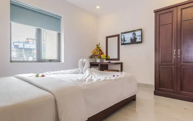 Azure Hotel Danang