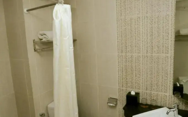 Amarelo Hotel Solo